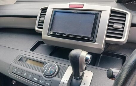 Honda Freed I, 2014 год, 723 000 рублей, 18 фотография