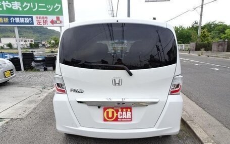 Honda Freed I, 2014 год, 732 000 рублей, 8 фотография