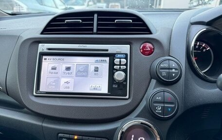 Honda Fit Shuttle I рестайлинг, 2013 год, 692 000 рублей, 18 фотография