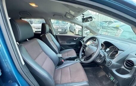 Honda Fit Shuttle I рестайлинг, 2013 год, 692 000 рублей, 10 фотография