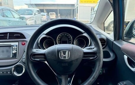 Honda Fit Shuttle I рестайлинг, 2013 год, 692 000 рублей, 29 фотография