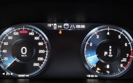 Volvo S60 III, 2022 год, 3 232 887 рублей, 11 фотография