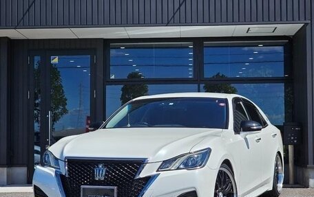 Toyota Crown, 2017 год, 1 900 013 рублей, 2 фотография