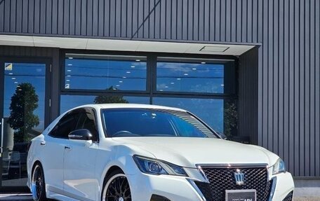Toyota Crown, 2017 год, 1 900 013 рублей, 4 фотография
