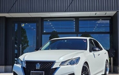 Toyota Crown, 2017 год, 1 900 013 рублей, 9 фотография