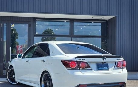 Toyota Crown, 2017 год, 1 900 013 рублей, 11 фотография