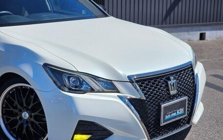 Toyota Crown, 2017 год, 1 900 013 рублей, 14 фотография