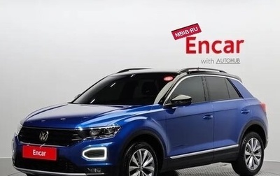Volkswagen T-Roc I, 2022 год, 1 533 000 рублей, 1 фотография