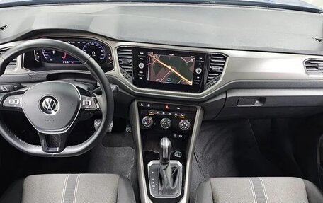 Volkswagen T-Roc I, 2022 год, 1 533 000 рублей, 5 фотография