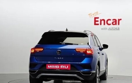 Volkswagen T-Roc I, 2022 год, 1 533 000 рублей, 4 фотография
