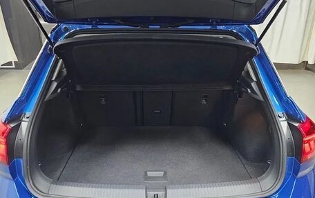Volkswagen T-Roc I, 2022 год, 1 533 000 рублей, 20 фотография