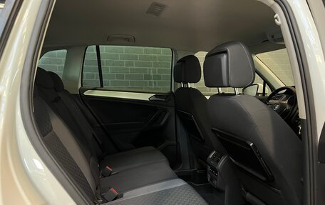 Volkswagen Tiguan II, 2017 год, 1 651 000 рублей, 15 фотография
