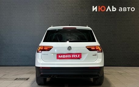 Volkswagen Tiguan II, 2017 год, 1 651 000 рублей, 6 фотография