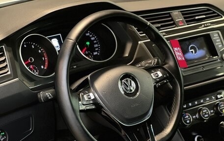 Volkswagen Tiguan II, 2017 год, 1 651 000 рублей, 13 фотография