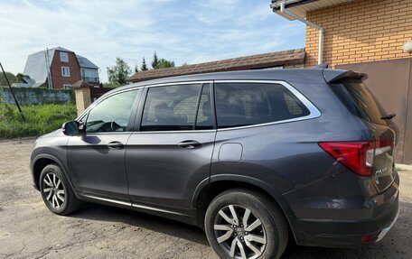 Honda Pilot III рестайлинг, 2020 год, 3 800 000 рублей, 3 фотография