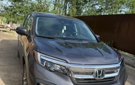 Honda Pilot III рестайлинг, 2020 год, 3 800 000 рублей, 2 фотография