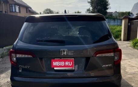 Honda Pilot III рестайлинг, 2020 год, 3 800 000 рублей, 6 фотография