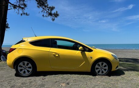 Opel Astra J, 2014 год, 800 000 рублей, 10 фотография