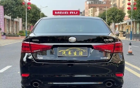 Toyota Crown, 2018 год, 2 050 055 рублей, 5 фотография