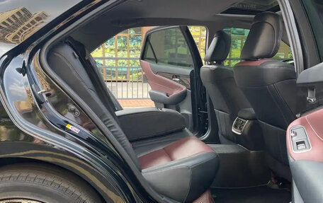 Toyota Crown, 2018 год, 2 050 055 рублей, 16 фотография