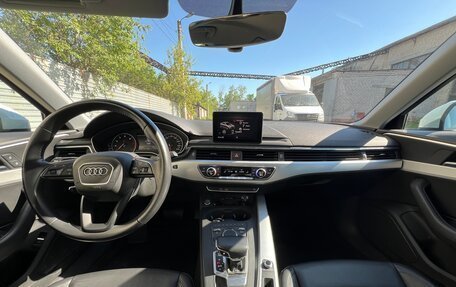 Audi A4, 2018 год, 2 200 000 рублей, 10 фотография