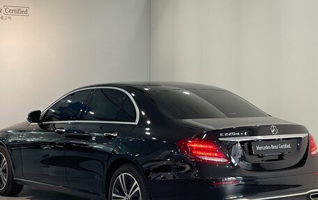 Mercedes-Benz E-Класс, 2020 год, 2 800 000 рублей, 2 фотография
