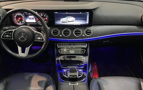 Mercedes-Benz E-Класс, 2020 год, 2 800 000 рублей, 7 фотография