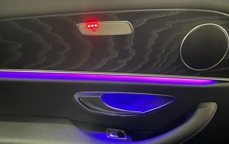 Mercedes-Benz E-Класс, 2020 год, 2 800 000 рублей, 14 фотография