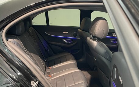 Mercedes-Benz E-Класс, 2020 год, 2 800 000 рублей, 12 фотография