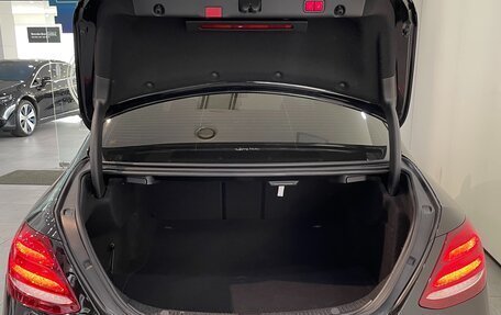 Mercedes-Benz E-Класс, 2020 год, 2 800 000 рублей, 19 фотография