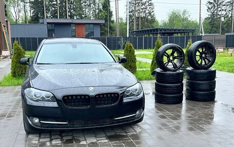 BMW 5 серия, 2013 год, 2 249 000 рублей, 3 фотография