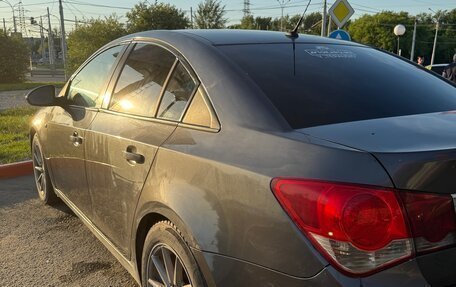 Chevrolet Cruze II, 2010 год, 580 000 рублей, 6 фотография