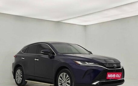 Toyota Harrier, 2022 год, 2 170 900 рублей, 3 фотография