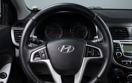 Hyundai Solaris II рестайлинг, 2013 год, 949 000 рублей, 9 фотография