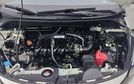 Honda Fit, 2022 год, 1 350 000 рублей, 6 фотография