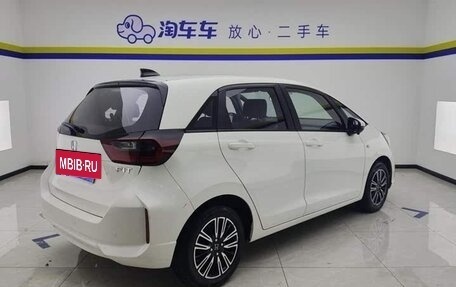 Honda Fit, 2022 год, 1 350 000 рублей, 2 фотография