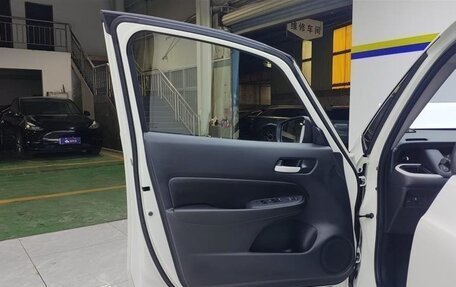 Honda Fit, 2022 год, 1 350 000 рублей, 16 фотография