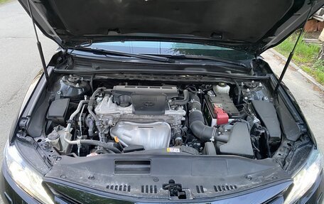 Toyota Camry, 2019 год, 2 600 000 рублей, 24 фотография