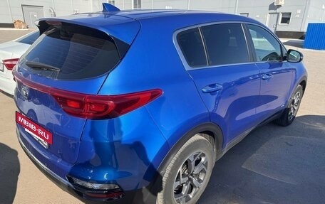 KIA Sportage IV рестайлинг, 2020 год, 2 436 000 рублей, 3 фотография