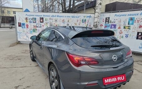 Opel Astra J, 2013 год, 900 000 рублей, 3 фотография