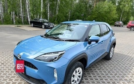Toyota Yaris Cross, 2020 год, 1 860 000 рублей, 4 фотография