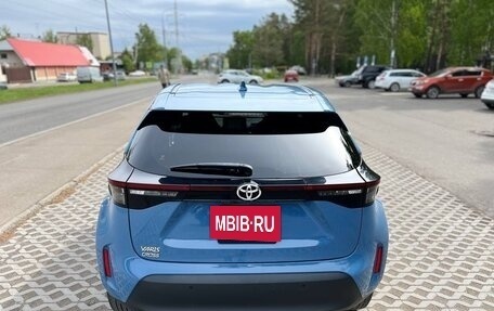 Toyota Yaris Cross, 2020 год, 1 860 000 рублей, 8 фотография