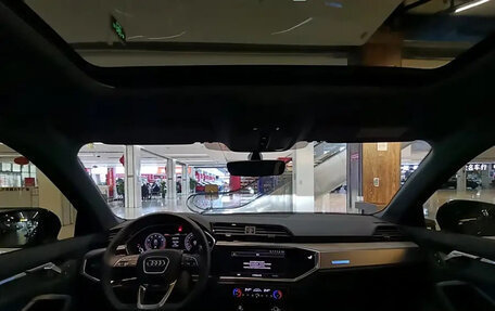 Audi Q3, 2022 год, 2 750 000 рублей, 8 фотография