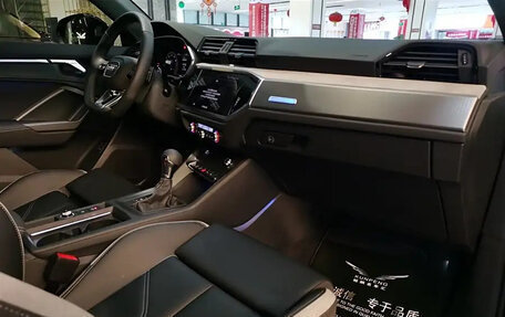 Audi Q3, 2022 год, 2 750 000 рублей, 11 фотография