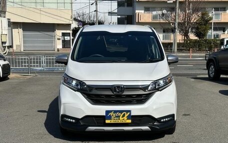 Honda Freed II, 2021 год, 1 200 060 рублей, 2 фотография
