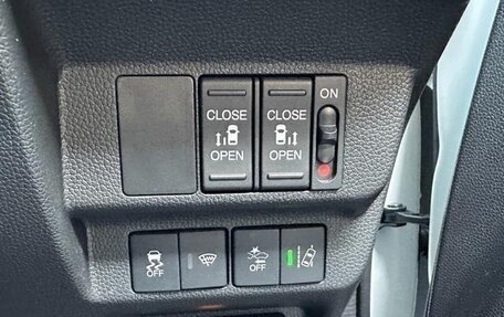 Honda Freed II, 2021 год, 1 200 060 рублей, 21 фотография