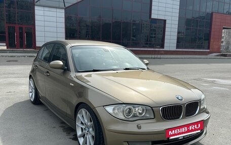 BMW 1 серия, 2007 год, 950 000 рублей, 2 фотография