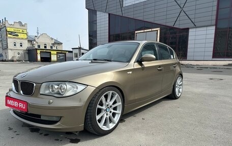 BMW 1 серия, 2007 год, 950 000 рублей, 4 фотография