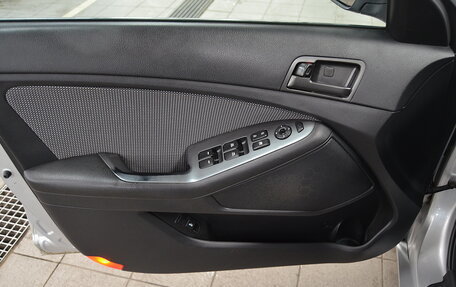KIA Optima III, 2012 год, 1 060 000 рублей, 16 фотография