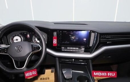 Volkswagen Touareg III, 2022 год, 4 505 333 рублей, 9 фотография